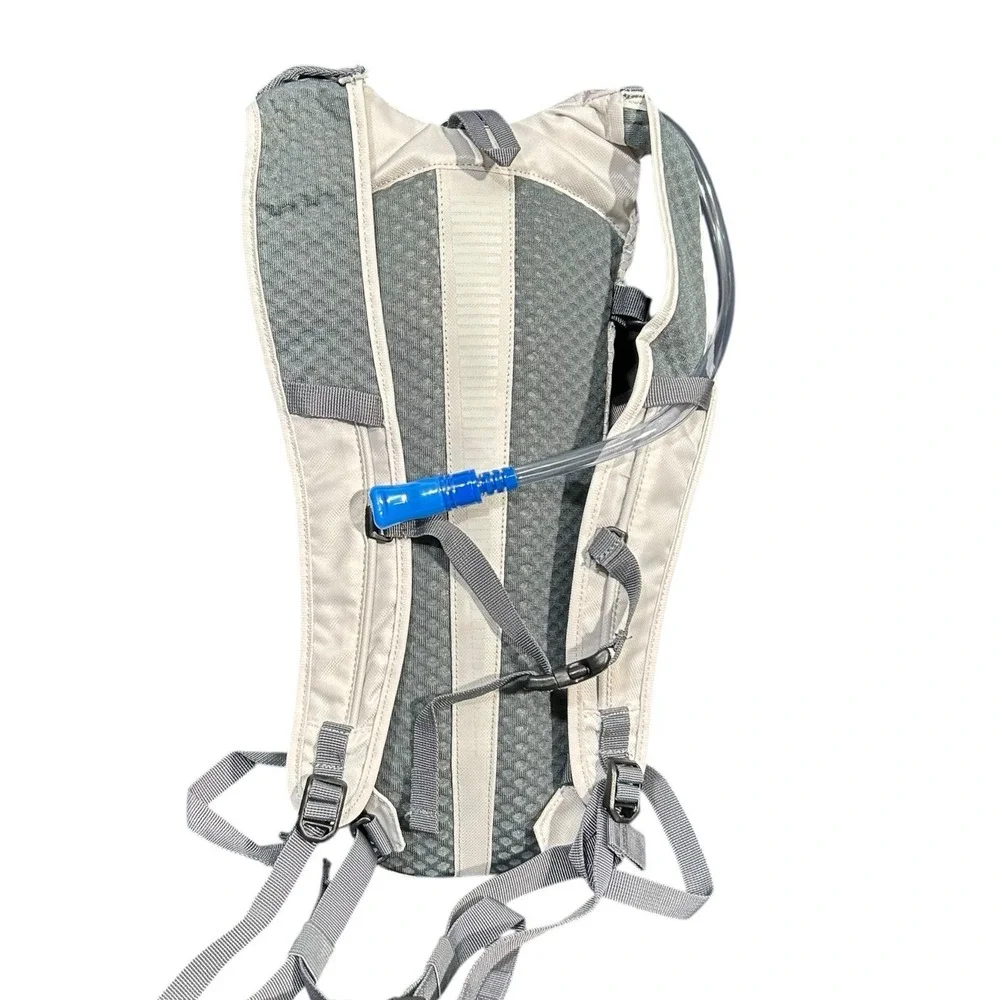Timber Ridge Cloudcroft 3L Hydration Pack Backpack Gray Olive 67oz Reservoir‎